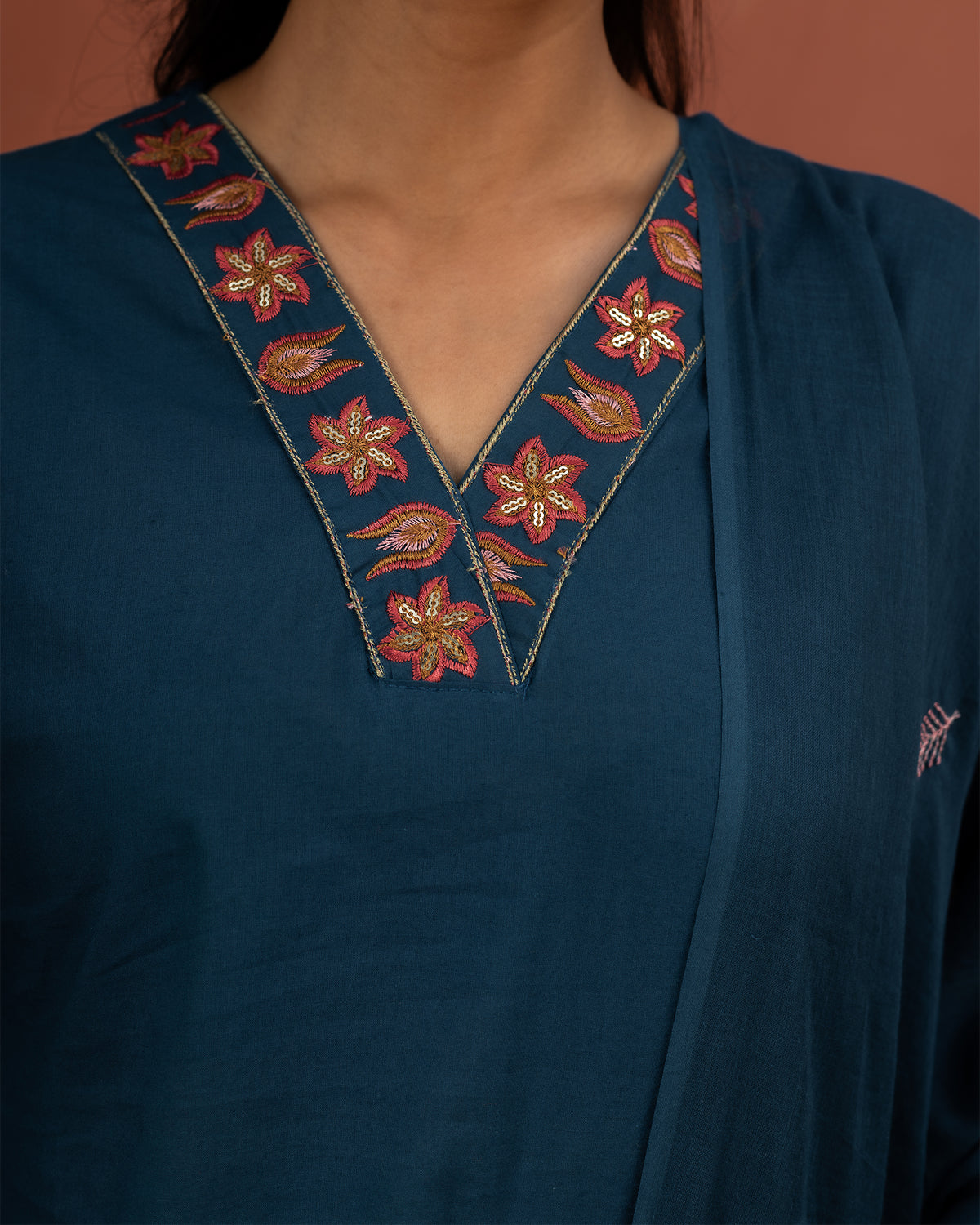 Neelratna Cotton Suit Set